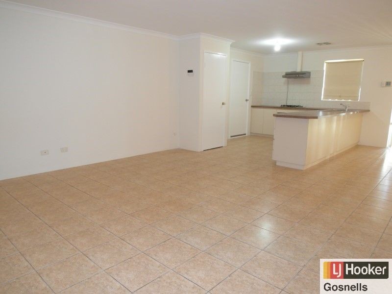 68 Baron Way, Gosnells WA 6110
