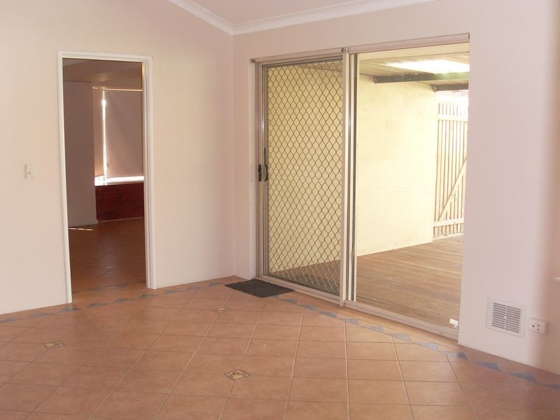16 Kookaburra Way, Gosnells WA 6110