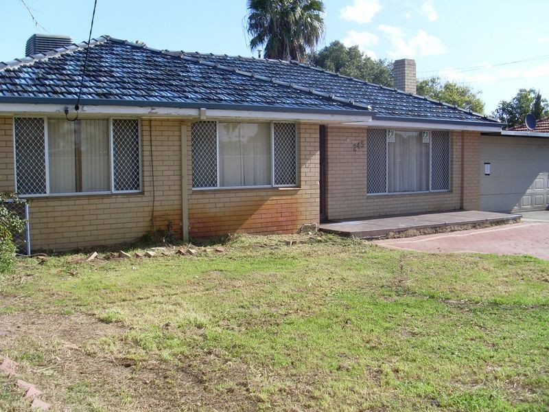 245 Spencer Road, Thornlie WA 6108