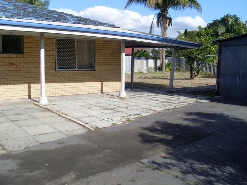 245 Spencer Road, Thornlie WA 6108