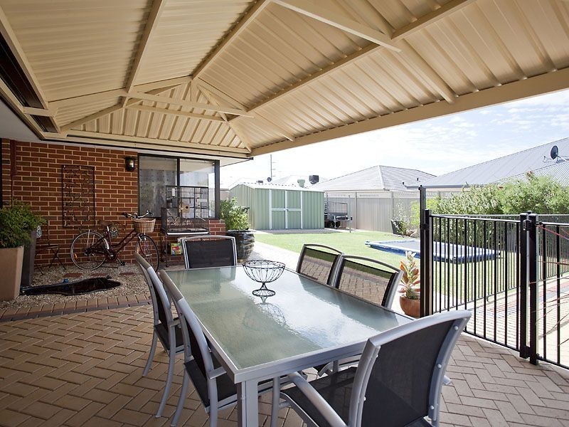 14 Silkwood Street, Southern River WA 6110