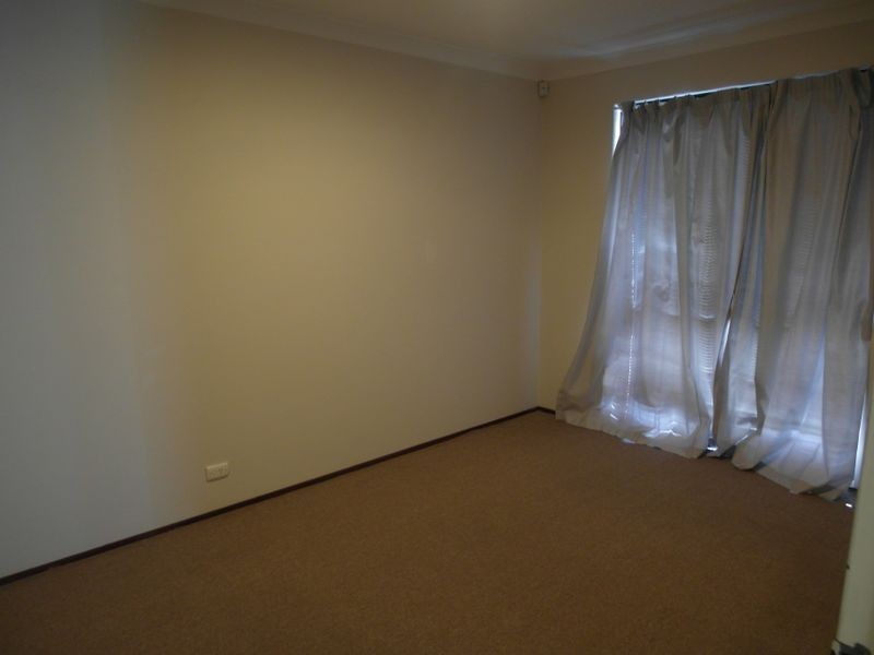 18 Young Street, Gosnells WA 6110