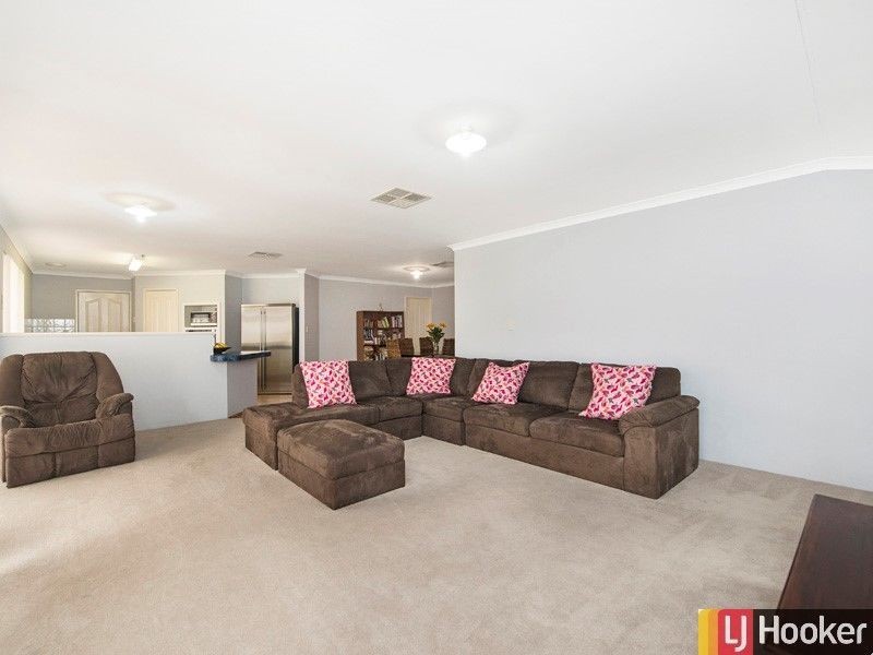 90 Shannon Ramble, Gosnells WA 6110