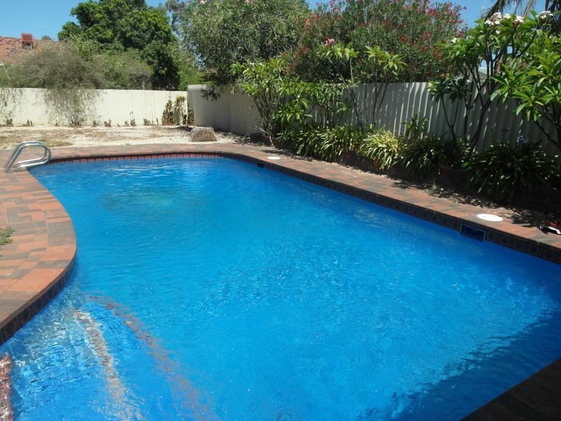 71 Astley Street, Gosnells WA 6110