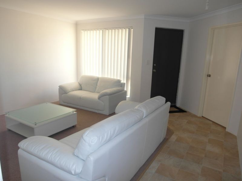 2 Balgarup Place, Gosnells WA 6110