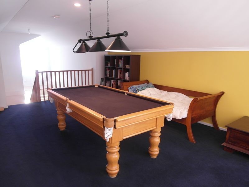 9 The Pines Grove, Jandakot WA 6164