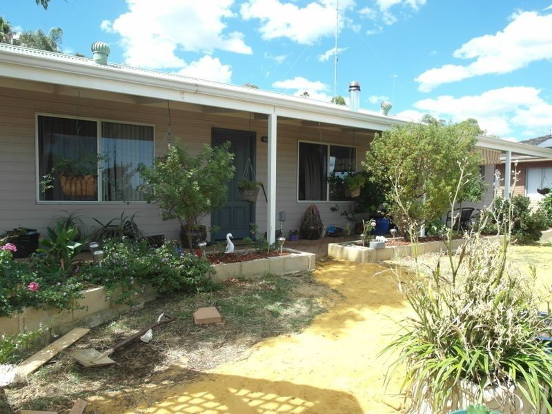 3222 Albany Hwy, Mount Nasura WA 6112
