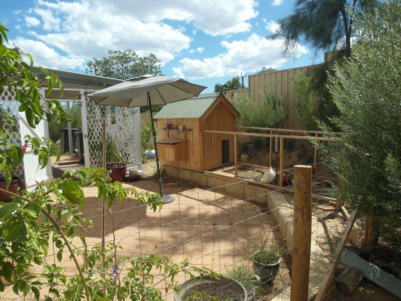 3222 Albany Hwy, Mount Nasura WA 6112