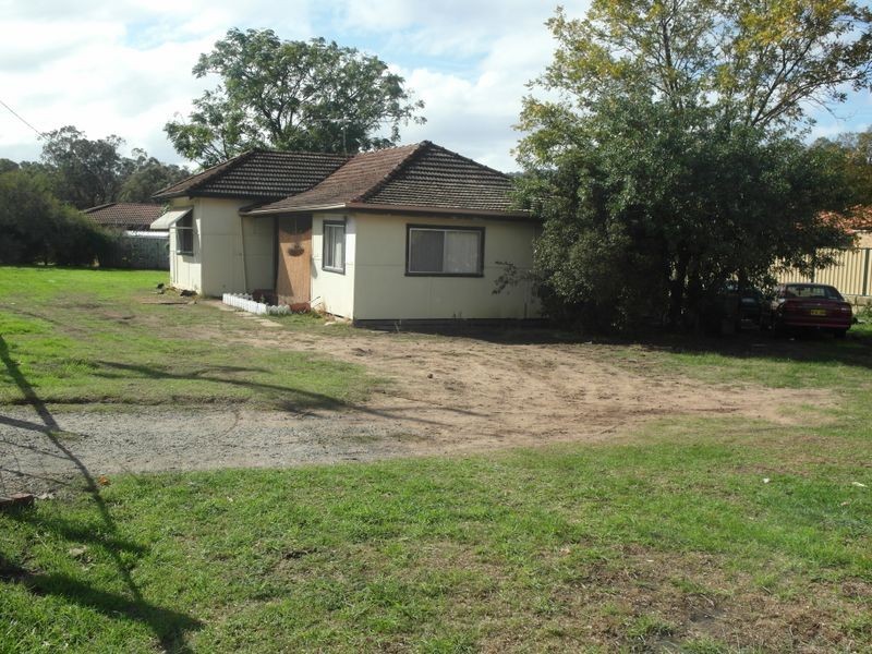 7 Station Street, Gosnells WA 6110