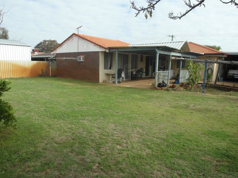 23 Sheoak Way, Maddington WA 6109