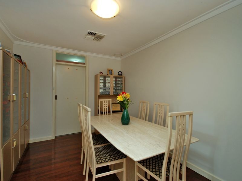 24 Rex Street, Gosnells WA 6110