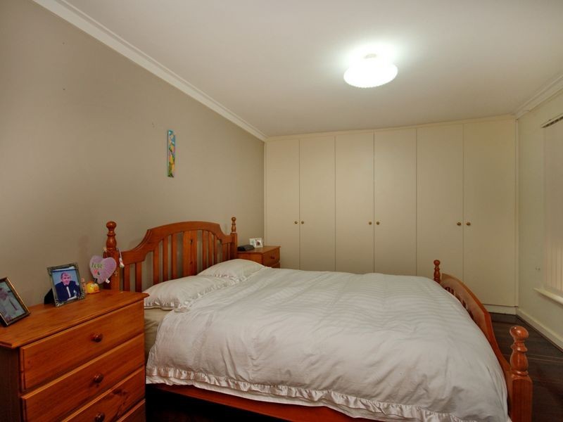 24 Rex Street, Gosnells WA 6110