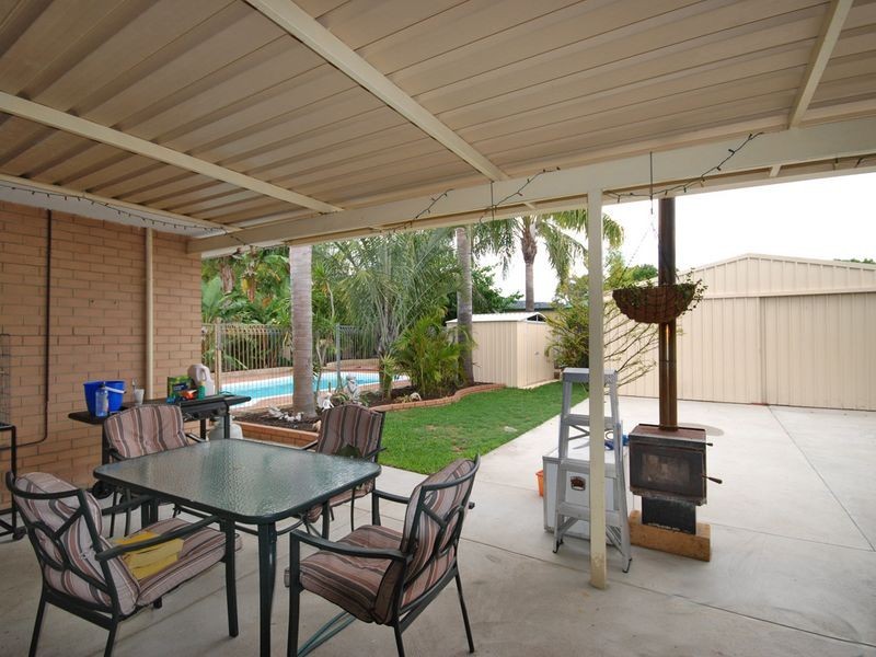 24 Rex Street, Gosnells WA 6110