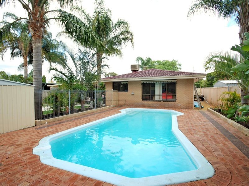 24 Rex Street, Gosnells WA 6110