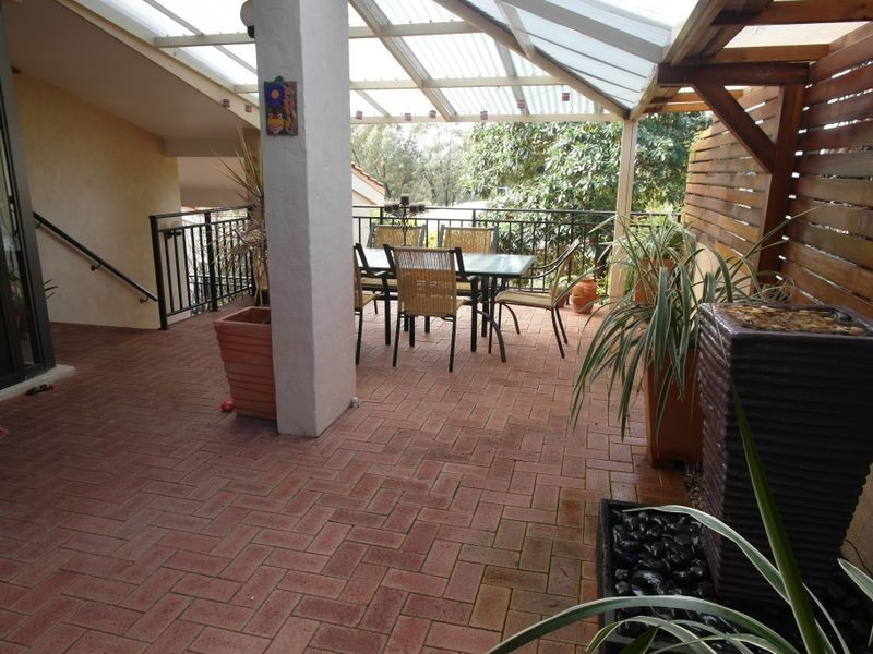 17 Carina Circle, Halls Head WA 6210