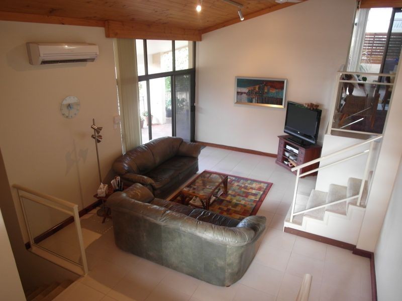 17 Carina Circle, Halls Head WA 6210