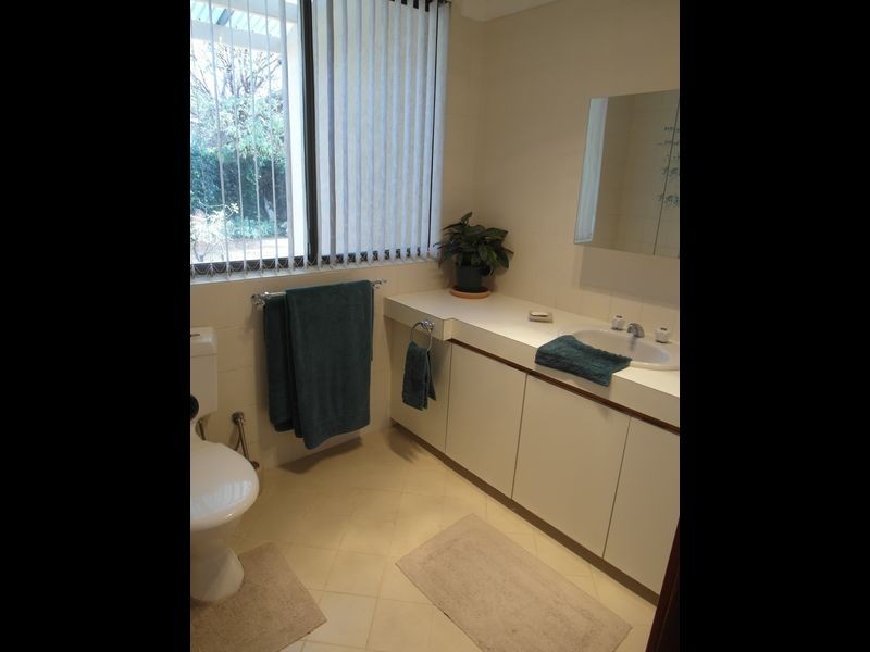 17 Carina Circle, Halls Head WA 6210