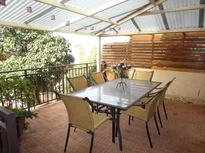17 Carina Circle, Halls Head WA 6210