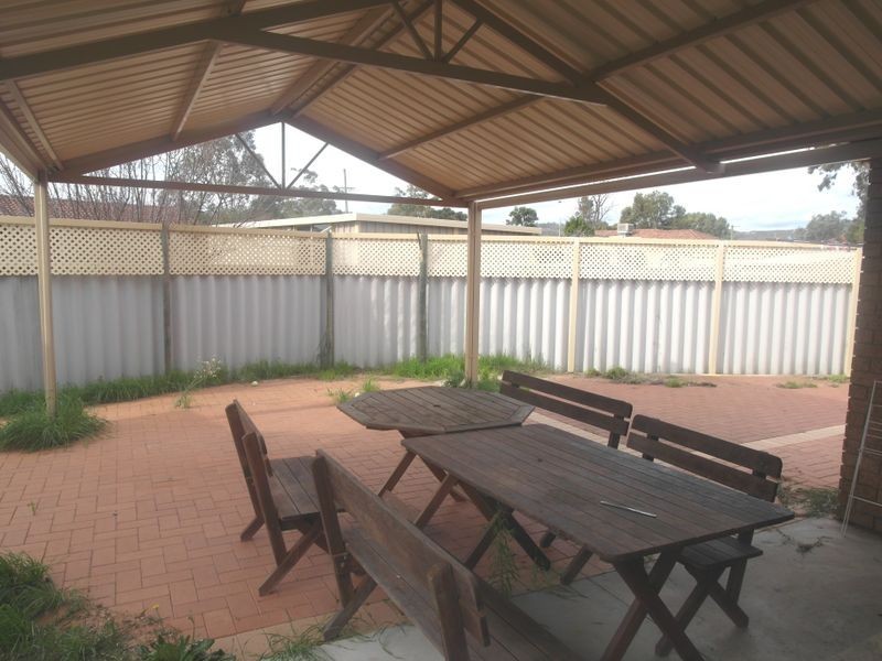 47 Hibiscus Road, Maddington WA 6109