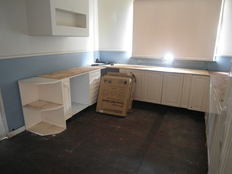 13 Virginia Ave, Maddington WA 6109