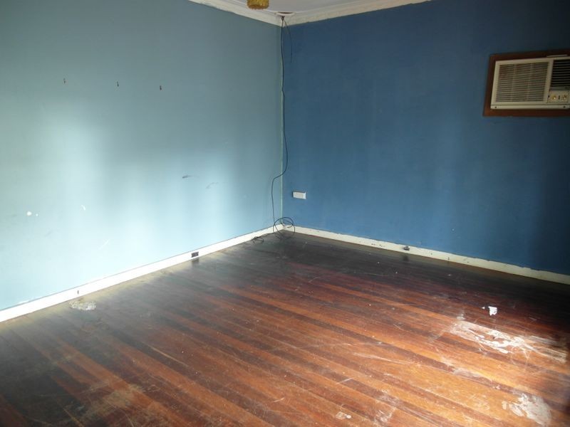 13 Virginia Ave, Maddington WA 6109