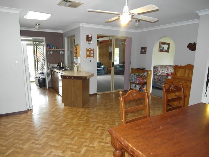 30 Dwyer Crescent, Gosnells WA 6110