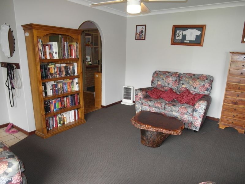 30 Dwyer Crescent, Gosnells WA 6110