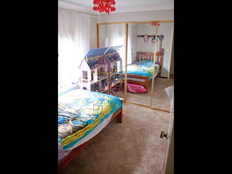 30 Dwyer Crescent, Gosnells WA 6110