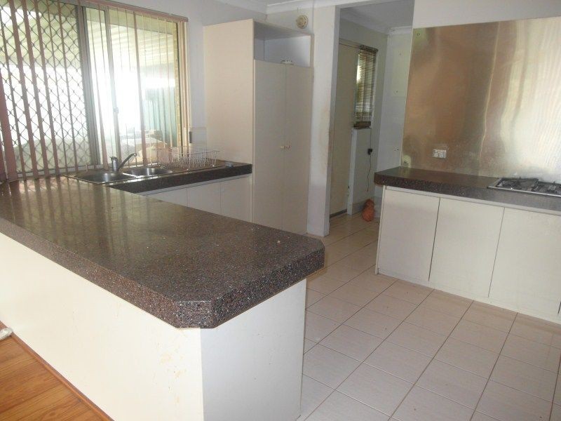 79 Invereness Circle, Westfield WA 6111