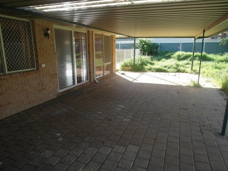 79 Invereness Circle, Westfield WA 6111