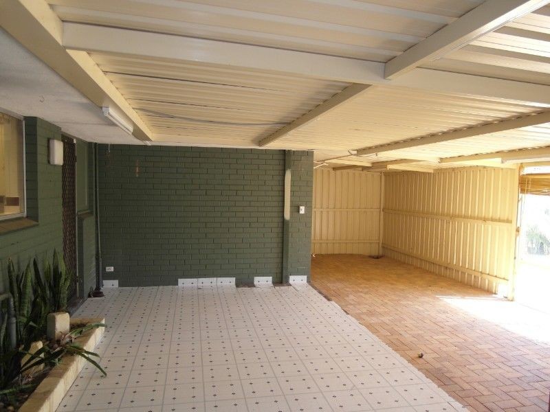 12 Corfield Street, Gosnells WA 6110
