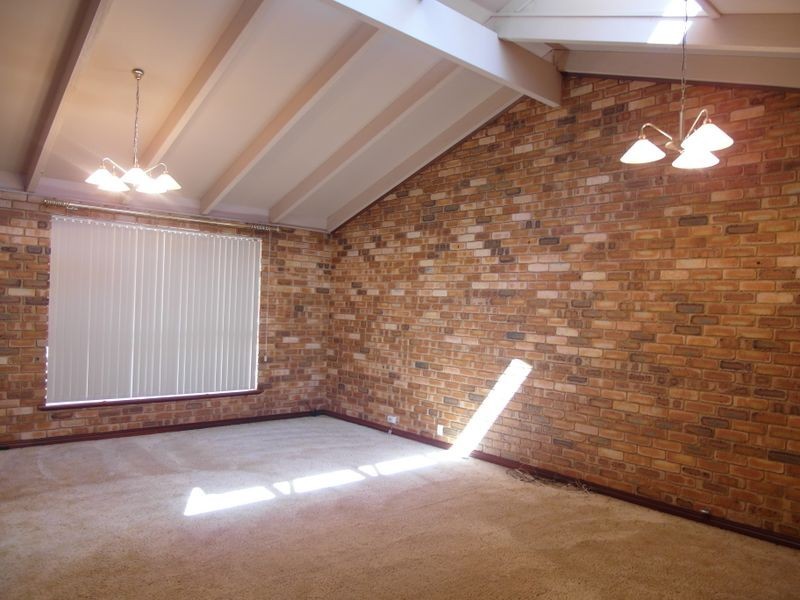 114 Astley Street, Gosnells WA 6110
