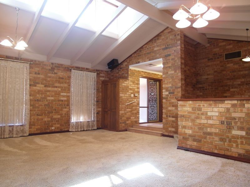 114 Astley Street, Gosnells WA 6110