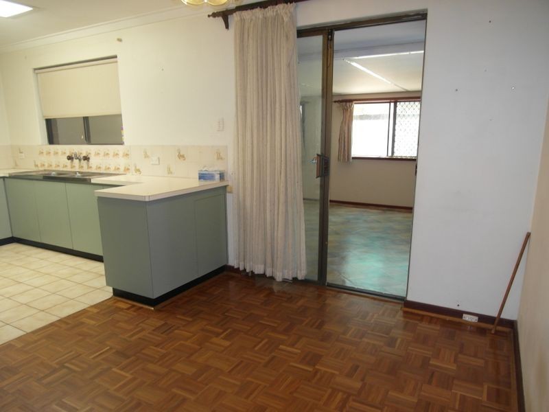 10 Watson Street, Gosnells WA 6110