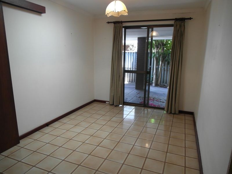 10 Watson Street, Gosnells WA 6110