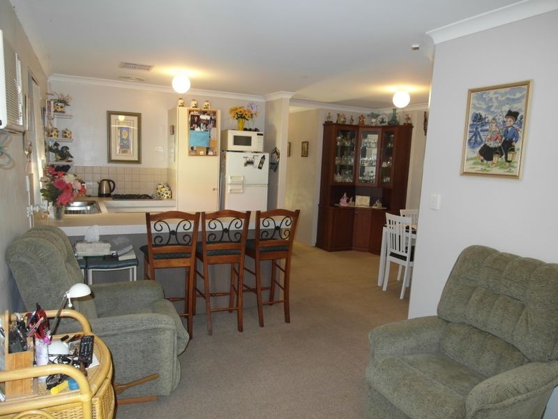 4/178 Corfield Street, Gosnells WA 6110