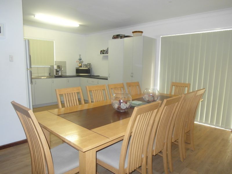 30 Wooramel Crescent, Gosnells WA 6110