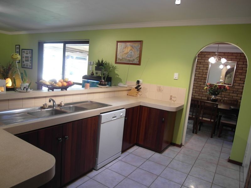 48 Shearwater Way, Gosnells WA 6110