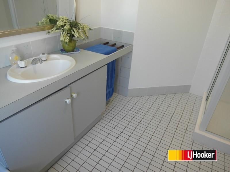 48 Shearwater Way, Gosnells WA 6110