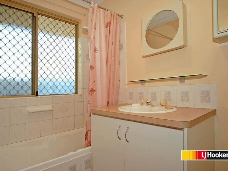 9 Torwood Place, Maddington WA 6109