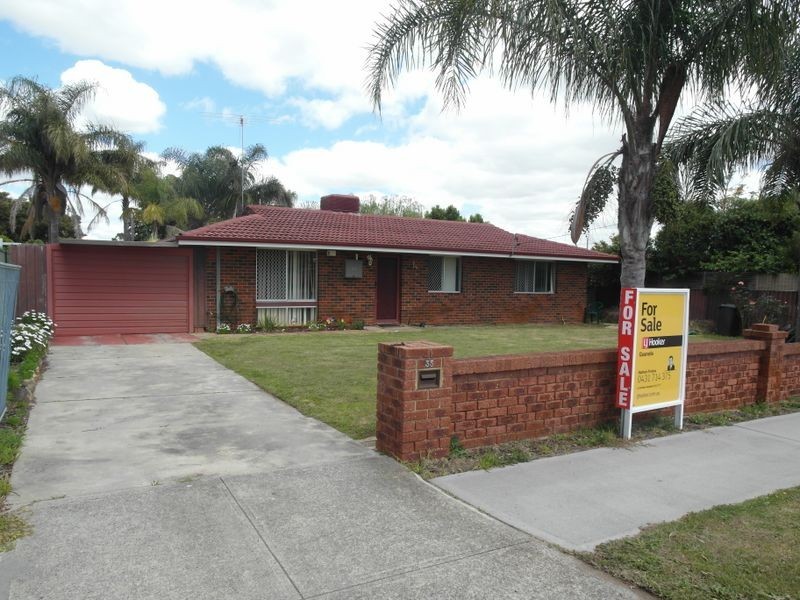 35 Clovertree Street, Maddington WA 6109