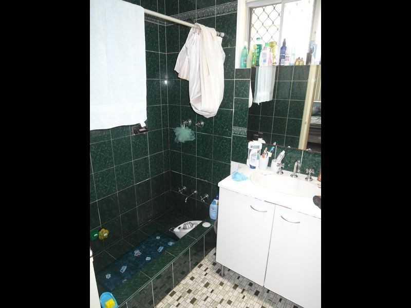 35 Clovertree Street, Maddington WA 6109