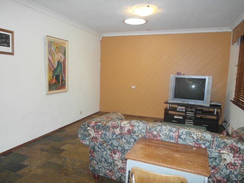 94 Gibbs Street, East Cannington WA 6107