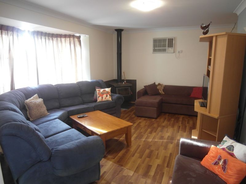 9 Lorikeet Way, Gosnells WA 6110