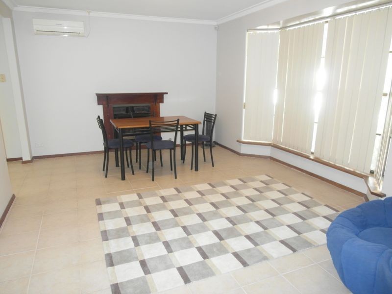 20 Coachwood Way, Maddington WA 6109