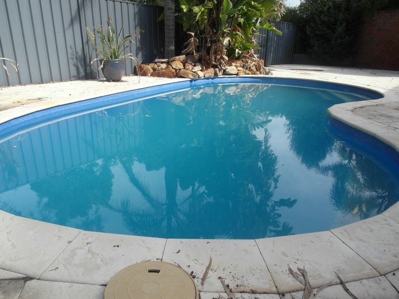 47 Grenadier Drive, Thornlie WA 6108