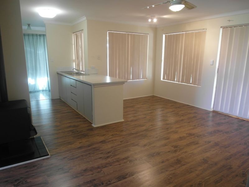 74 Swingler Way, Gosnells WA 6110