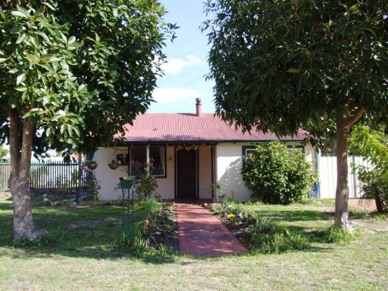 73 Crandon Street, Gosnells WA 6110