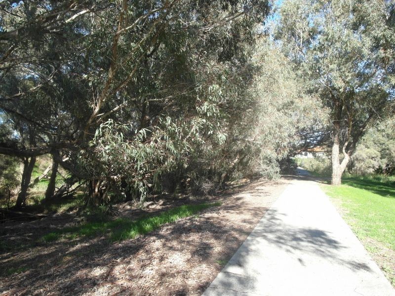 11 Colonial Place, Gosnells WA 6110