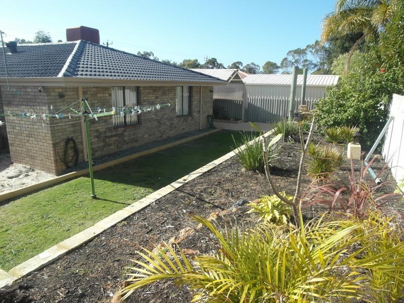 21 Ashburton Drive, Gosnells WA 6110